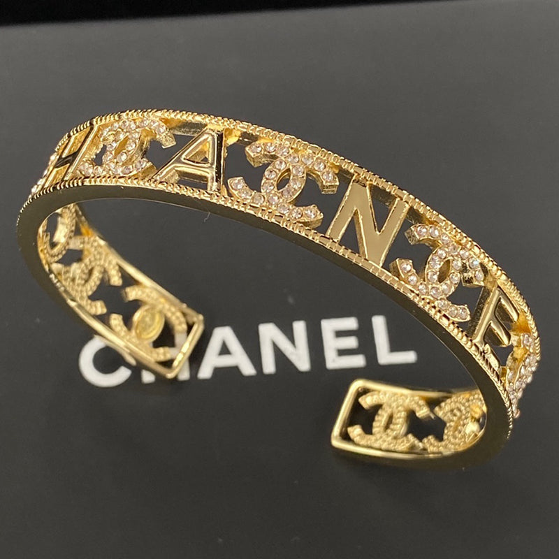 X1B28C203K  Popular Bracelets