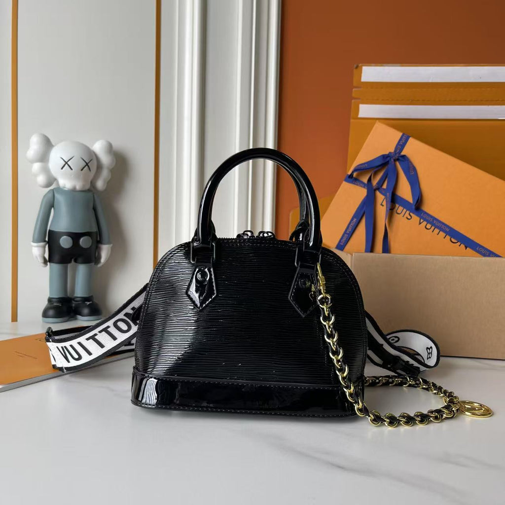 B1P46E95 Popular leather bag