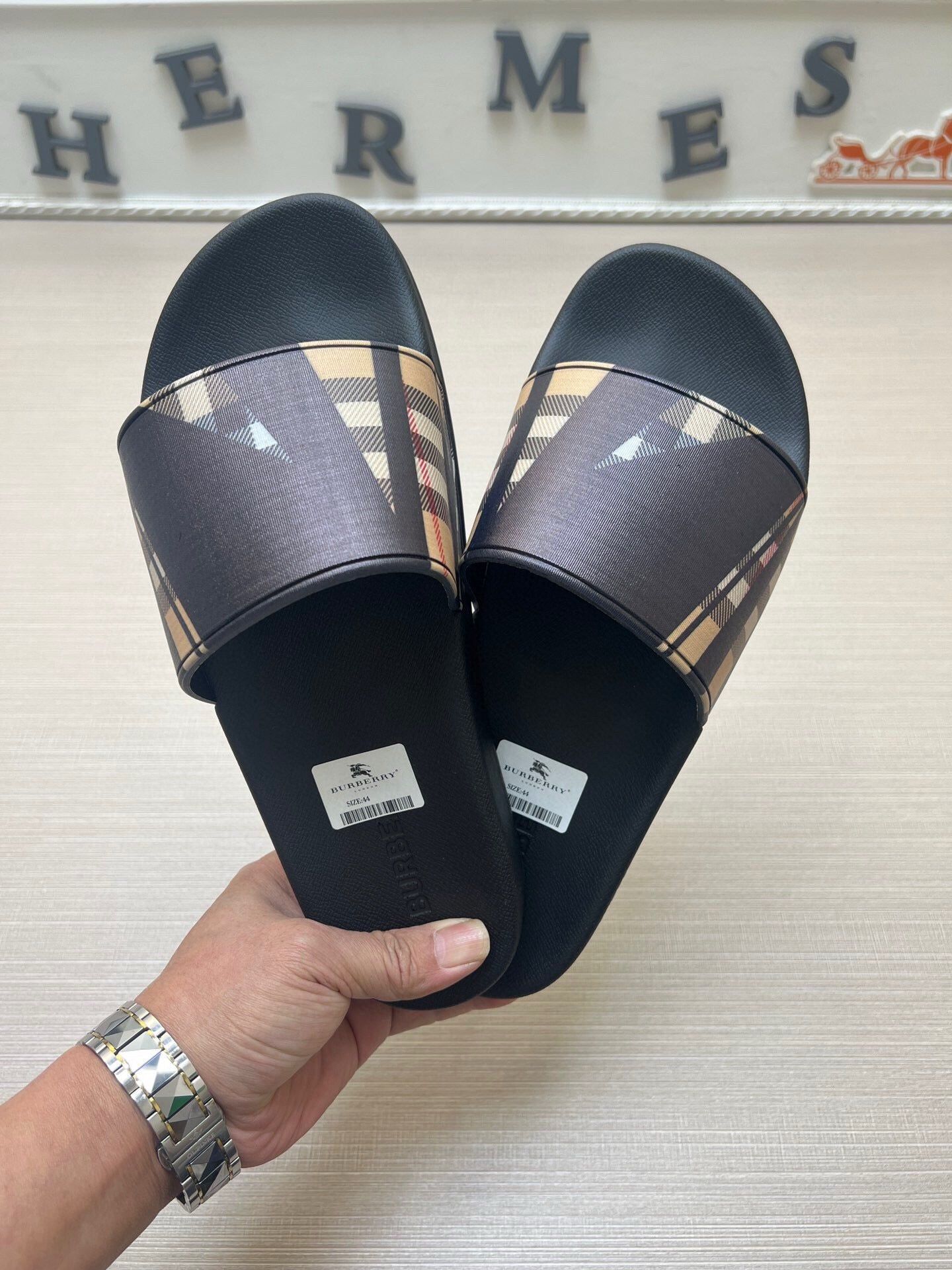 Z5Z35R251 Popular Slippers