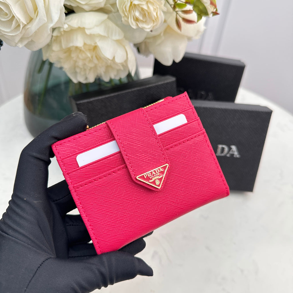 B1P36P1 Popular card holder