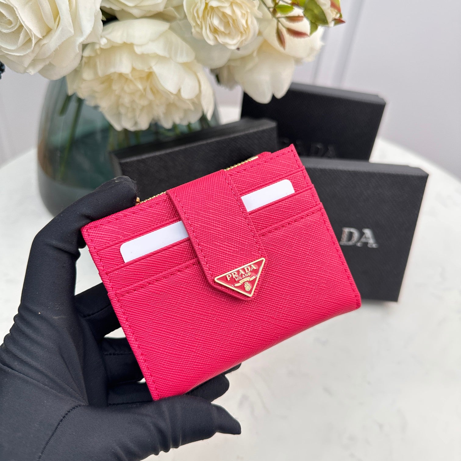 B1P36P1 Popular card holder