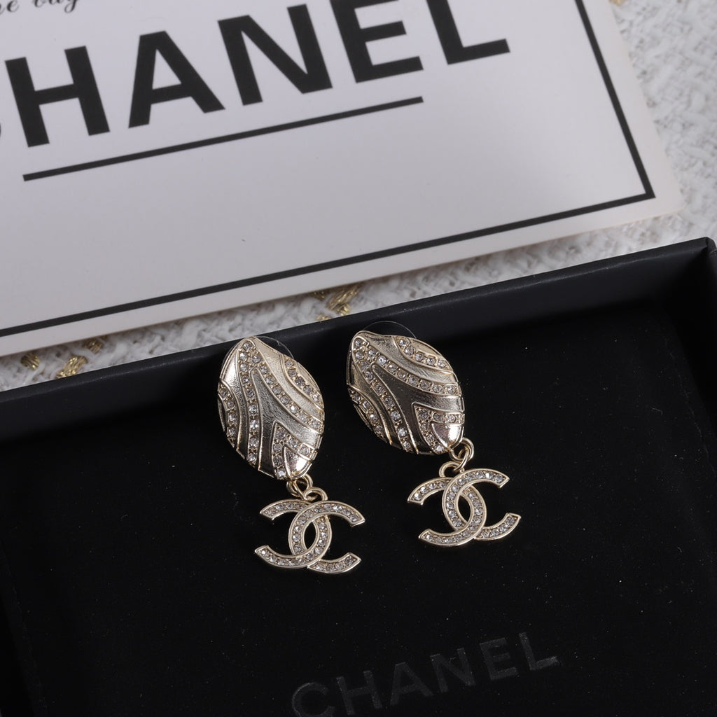 X1Z54C280E Popular Earrings