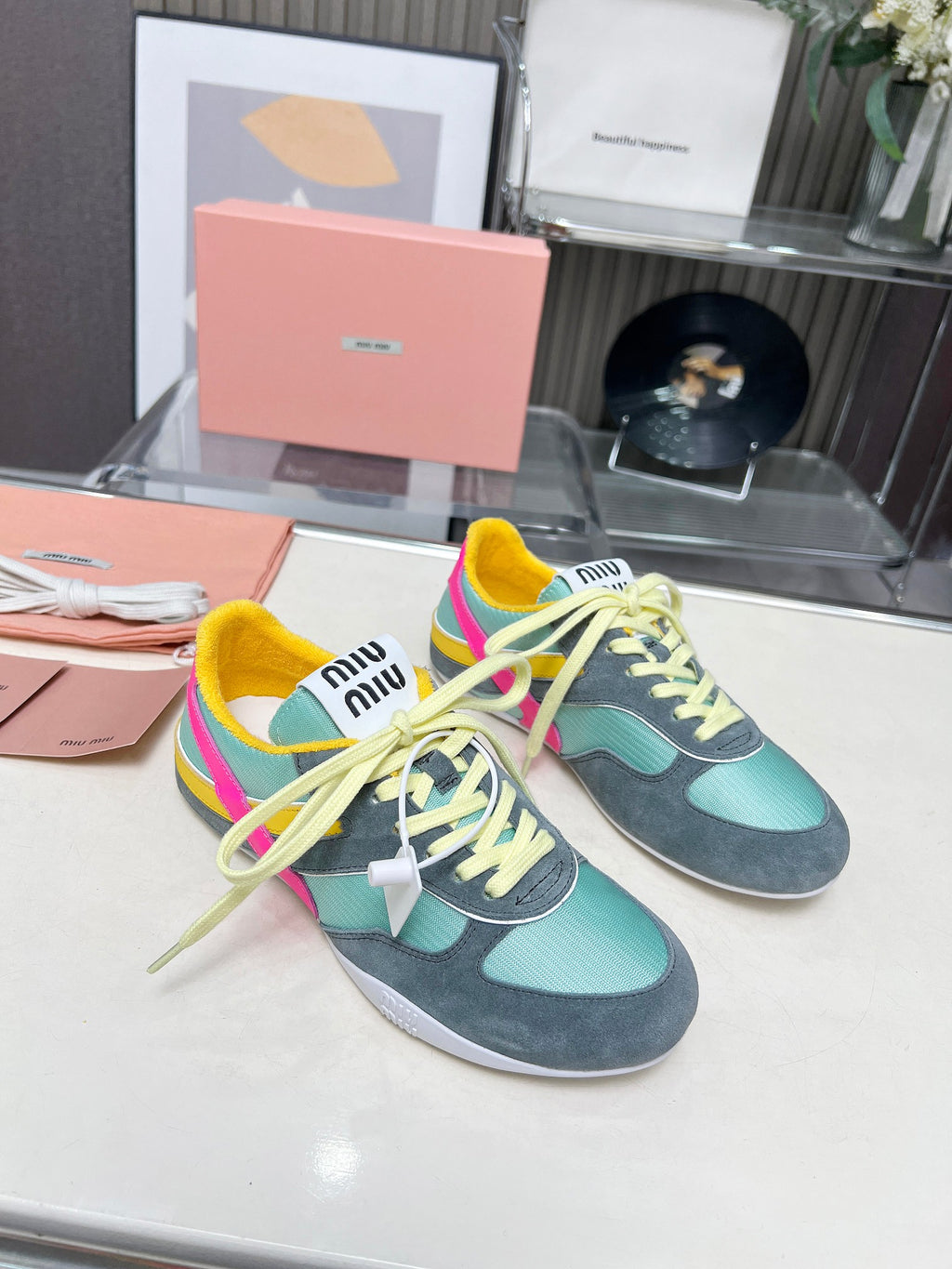 Z2Q105A247 Popular high-quality Shoes