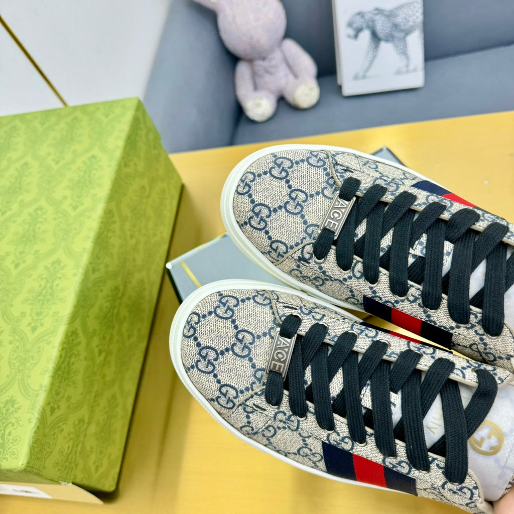 Z2Q105B386 Popular high-quality Shoes