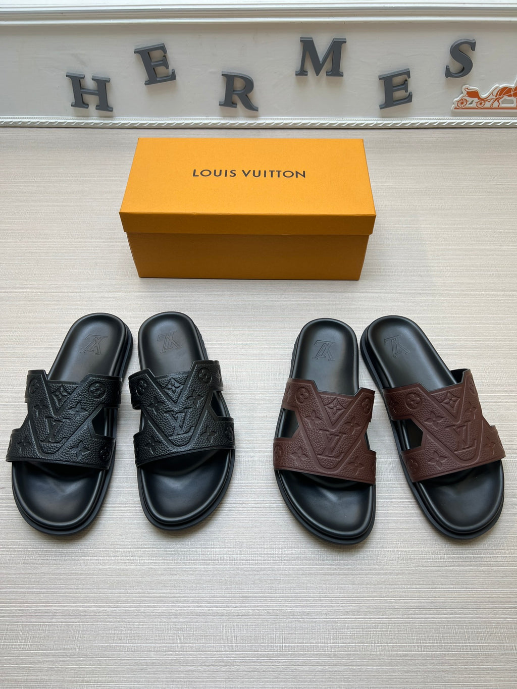 Z5ZE68 Popular slippers