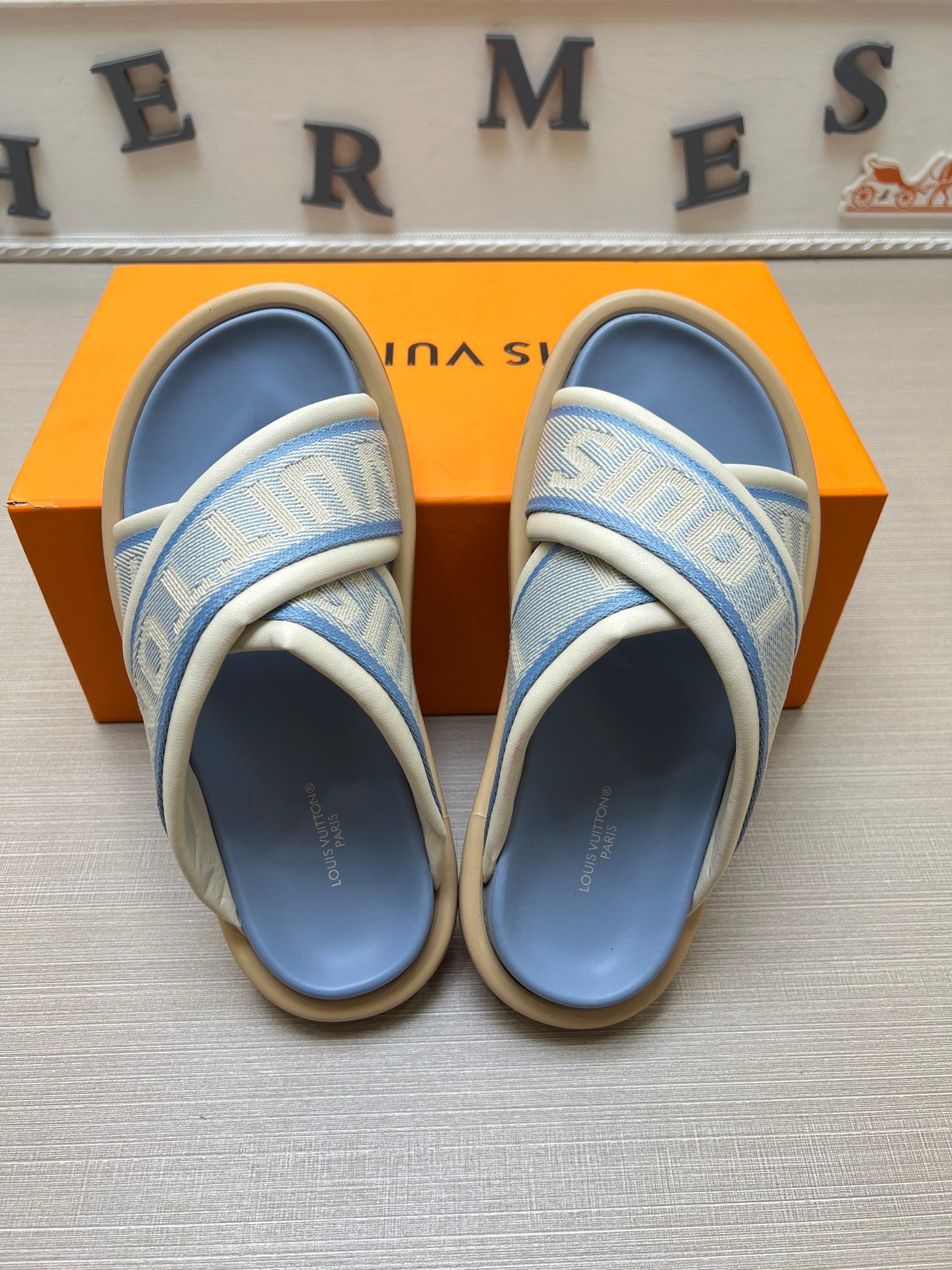 Z5Z35E270 Popular Slippers