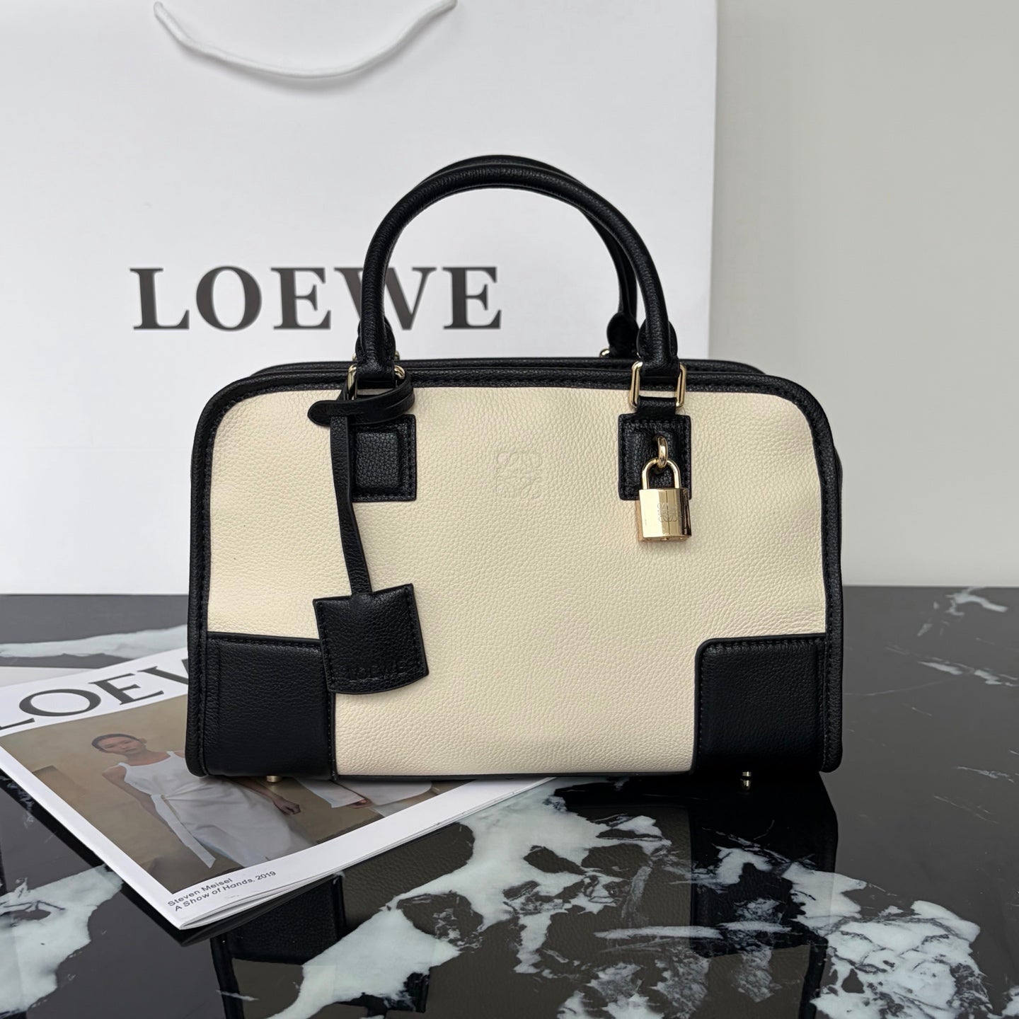 B1R66A12 Popular leather bag