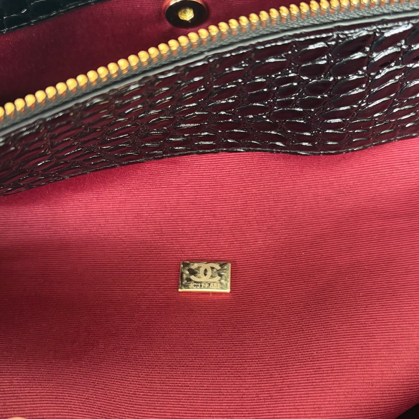 B1R76C25 Popular leather bag