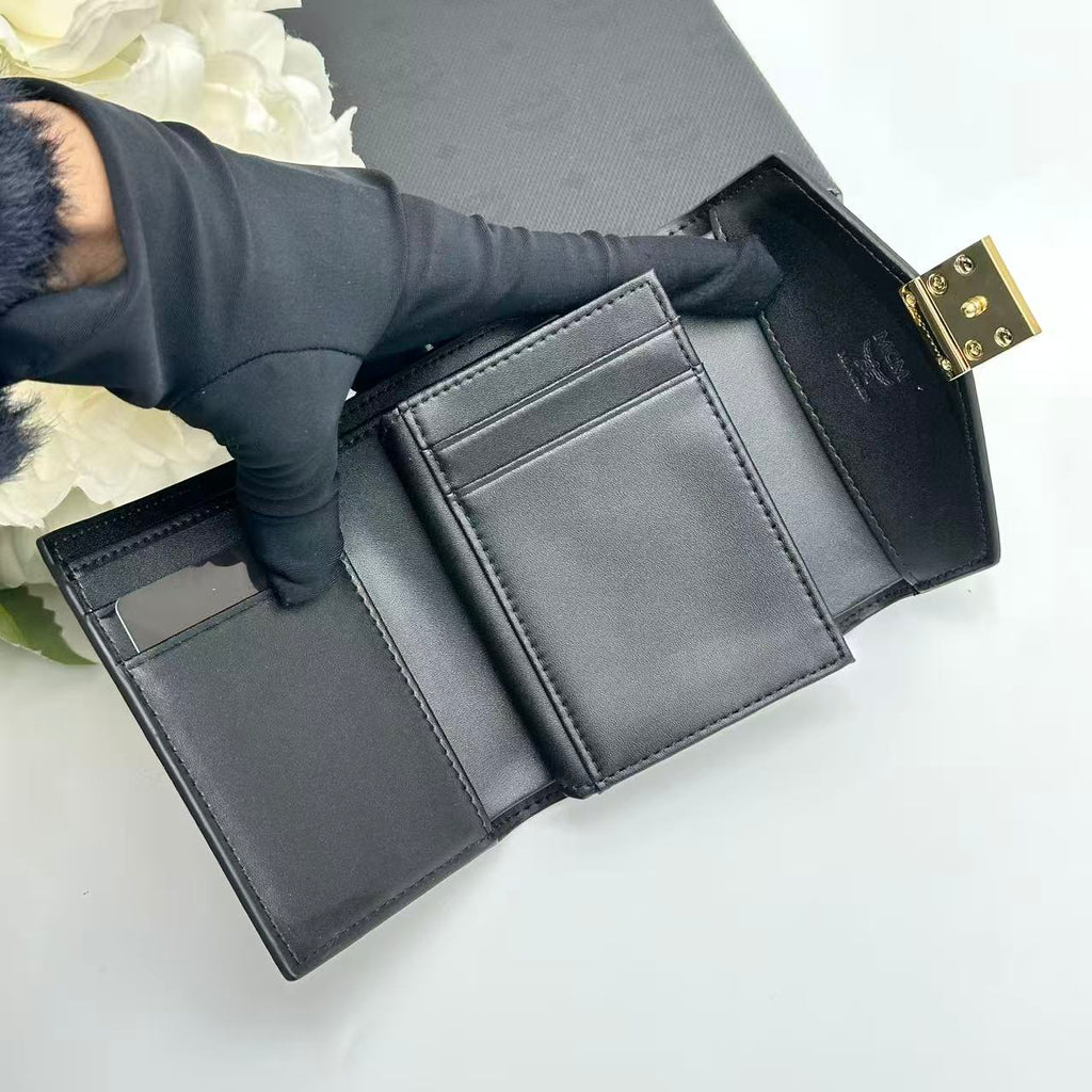 B1N36M13 Popular leather  Wallets