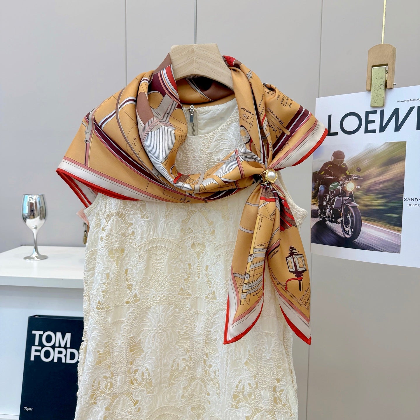 W1N36H5 Popular Silk Scarve
