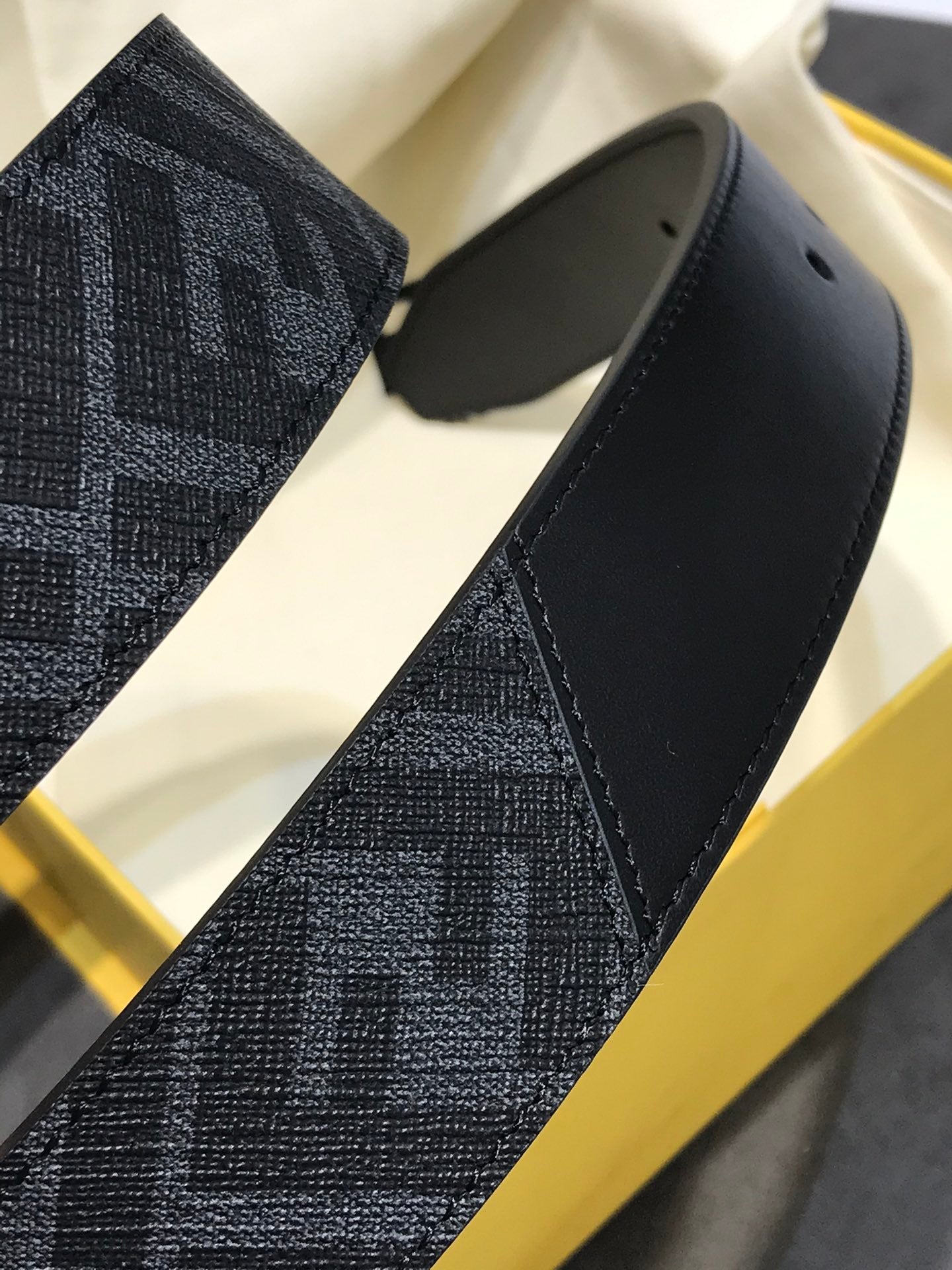 P1Q64F78 Popular   High quality belt With full package