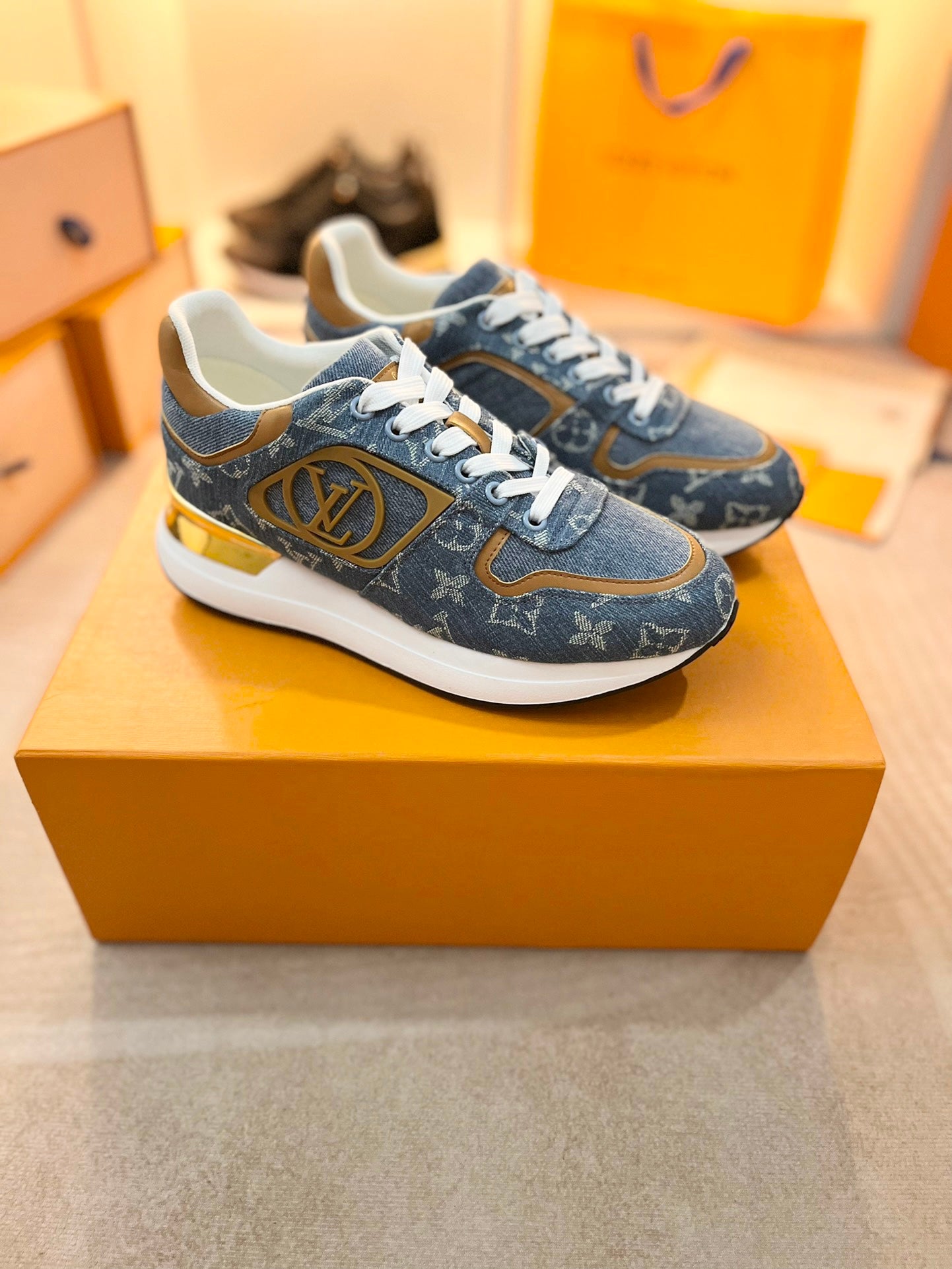 Z2P36E60 Popular high-quality leather Shoes