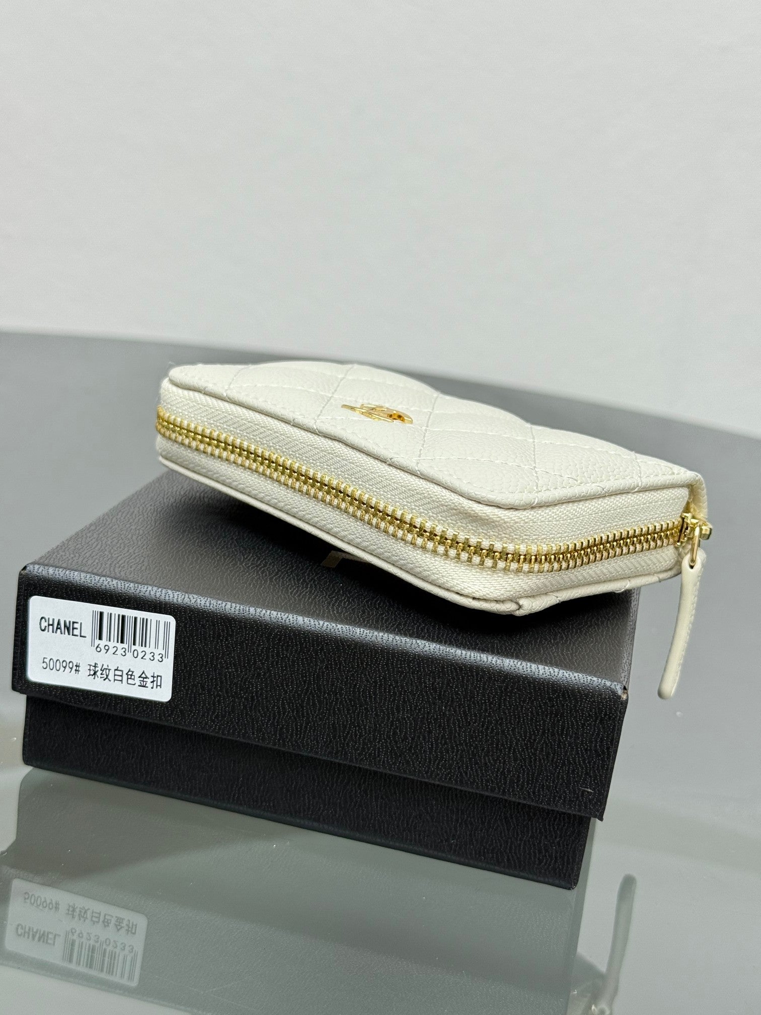 B1N36C10 Popular leather Wallets