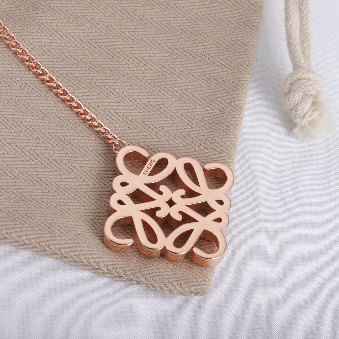 X1R75A37X Popular    Necklaces