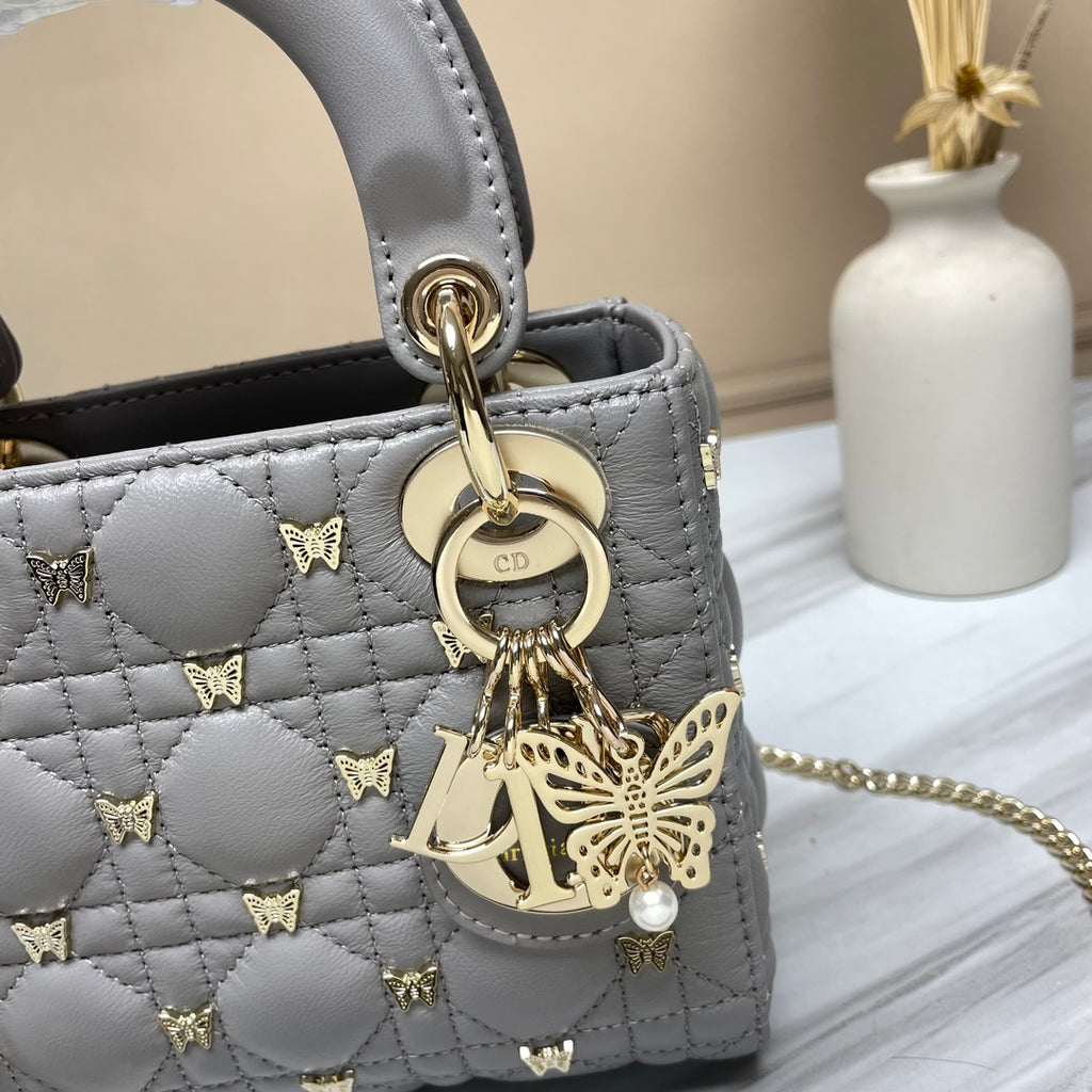 B1R15D139 Popular leather bag