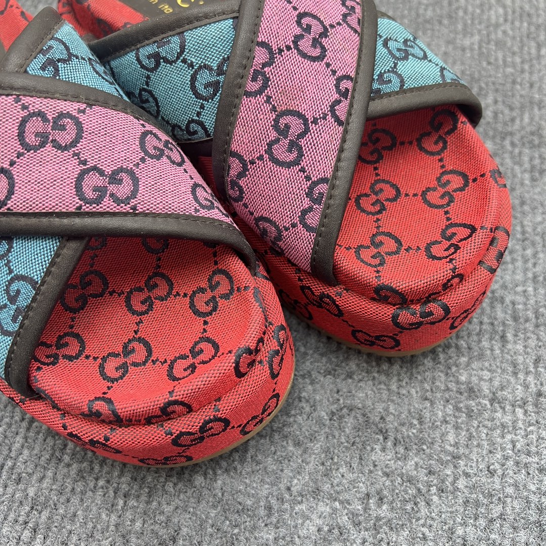 Z5YB69 Popular Slippers