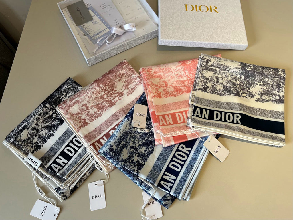W1N46D35 Popular Silk Scarve