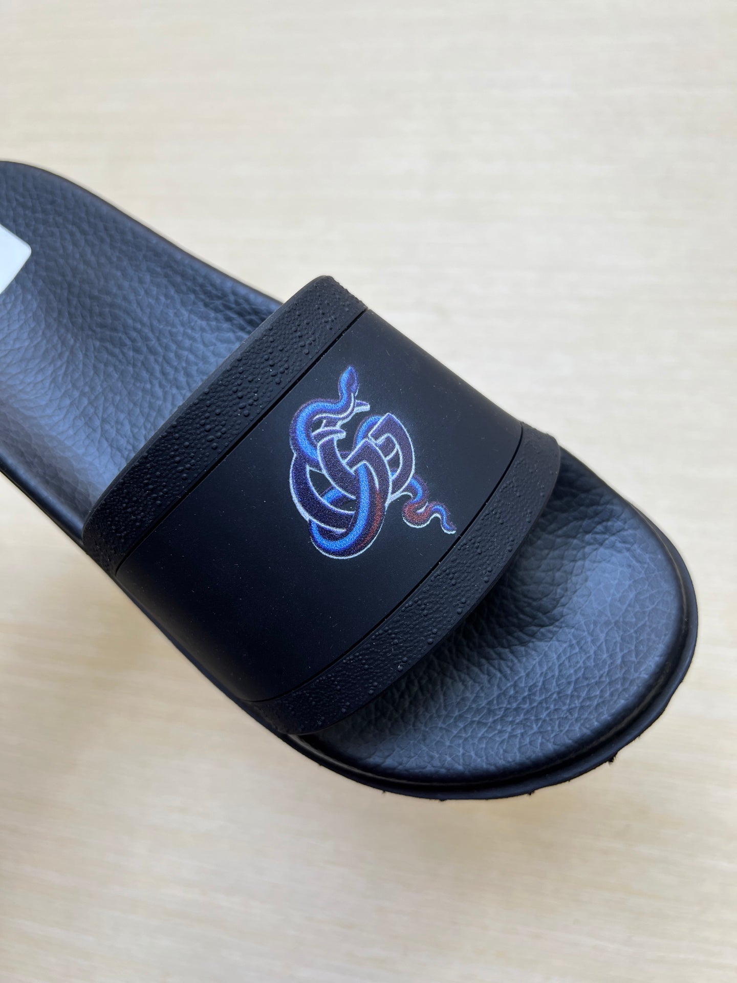 Z5R66B29 Popular Slippers
