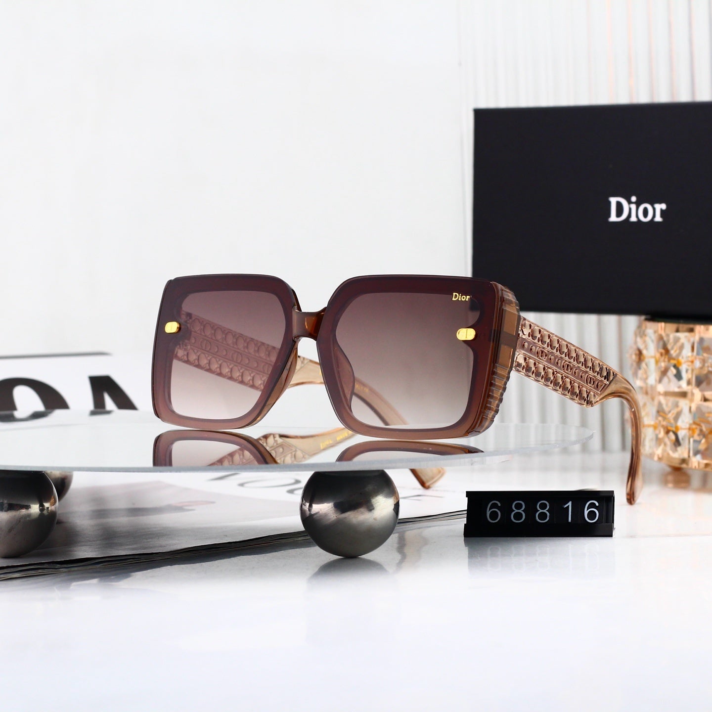 T1P56D64 Popular Sunglasses