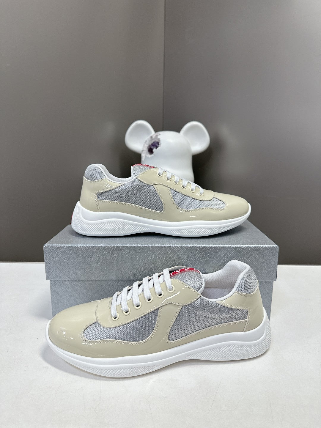 Z2Q105P384 Popular high-quality Shoes