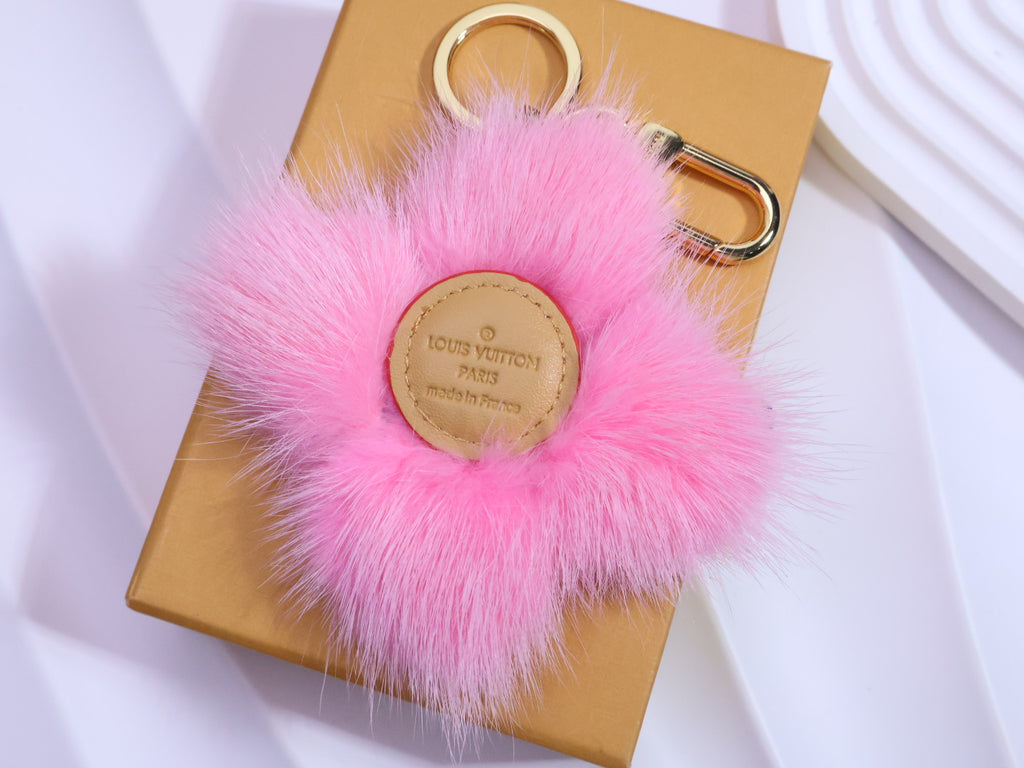 A1Q105E26 Popular bag 's charms accessories