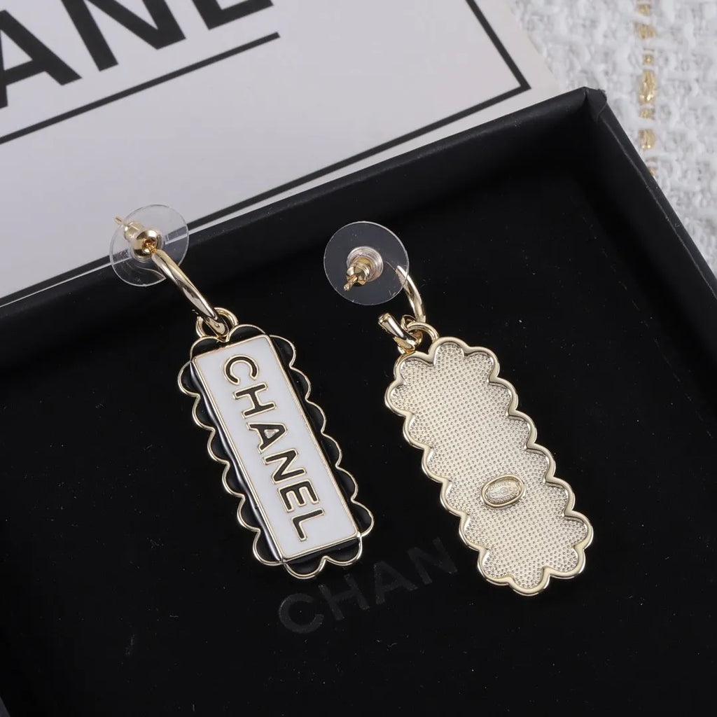 X1Z94C1091E Popular  Earrings