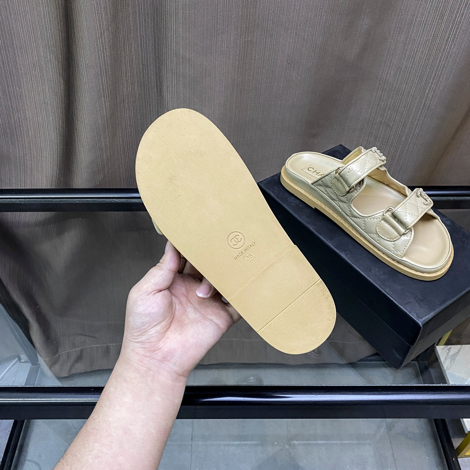Z1Z54C75 Popular Slippers