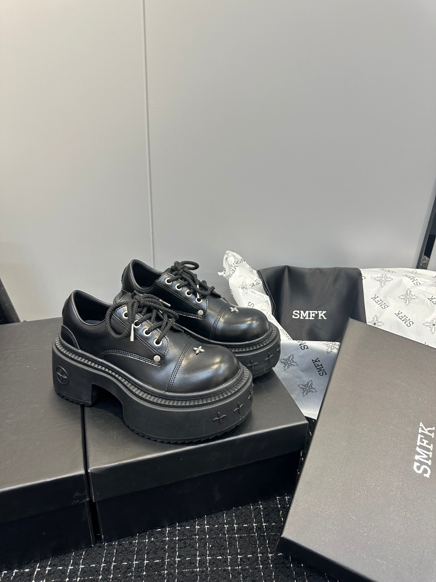 Z1Q105A343 Popular  Shoes