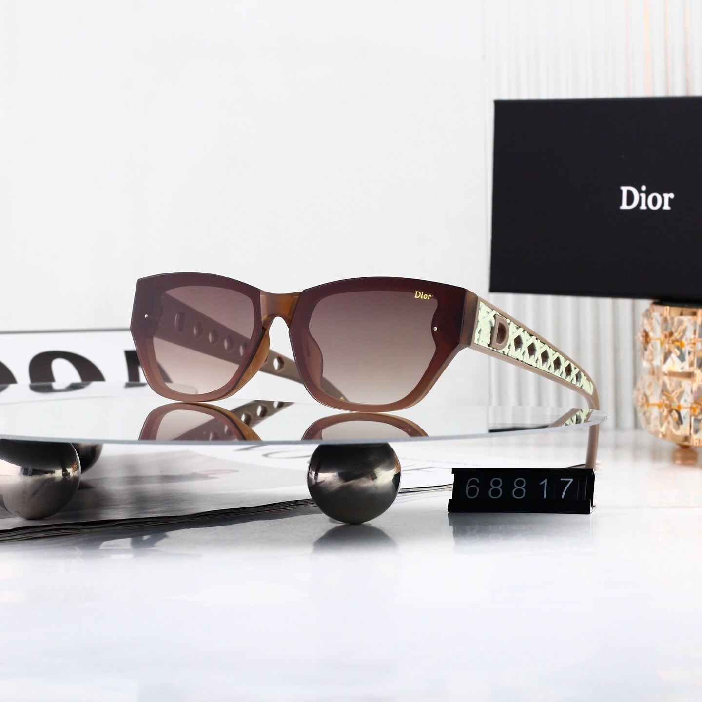 T1P56D65 Popular Sunglasses