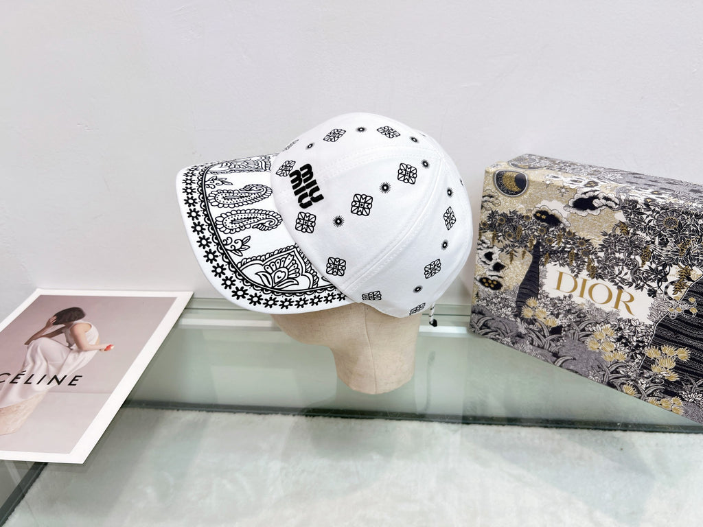 M1Q85A82 Popular hats