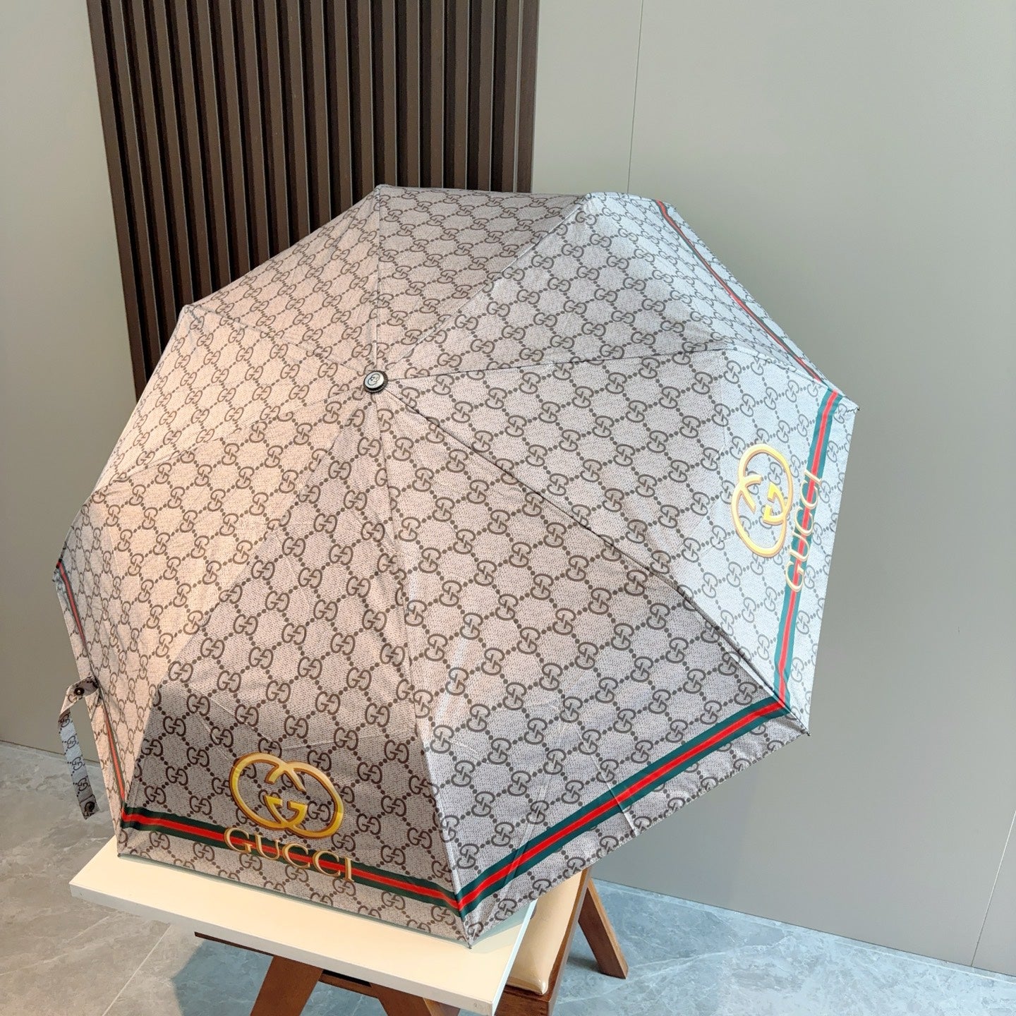 J1R85B81 Popular UV resistant umbrella