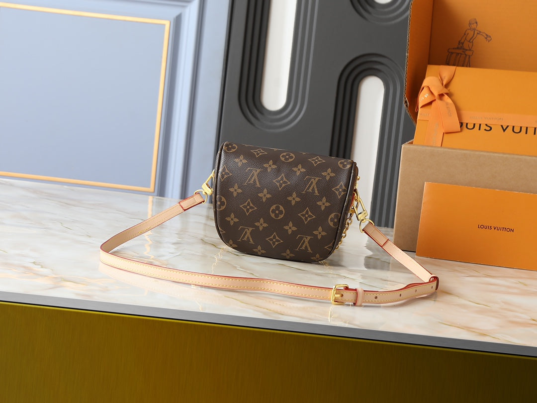 B1P46E73 Popular  bag