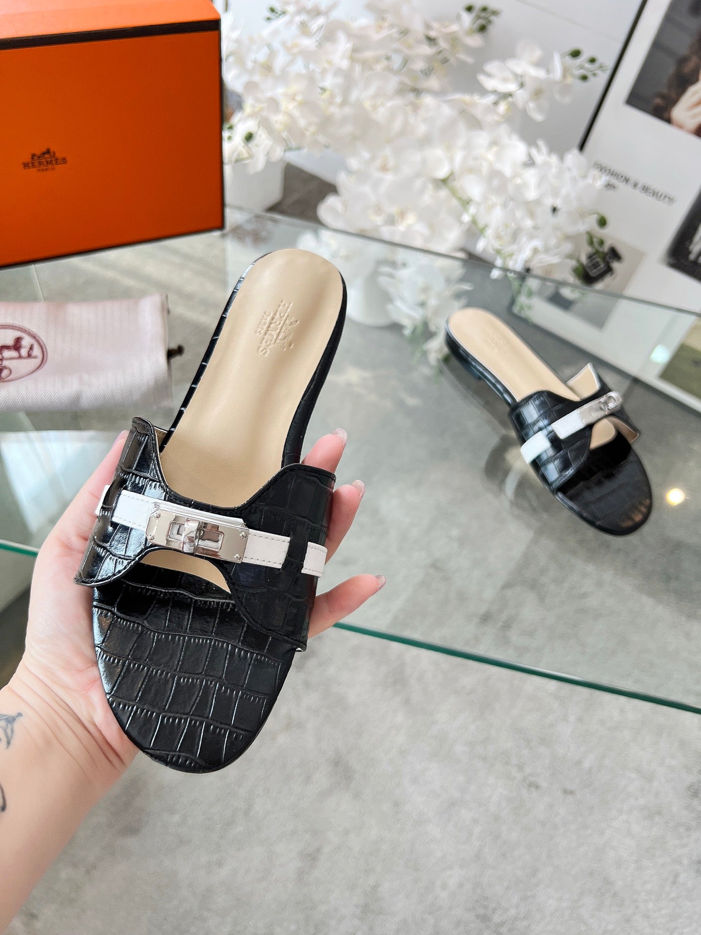 Z2Z85H10  Popular leather Shoes