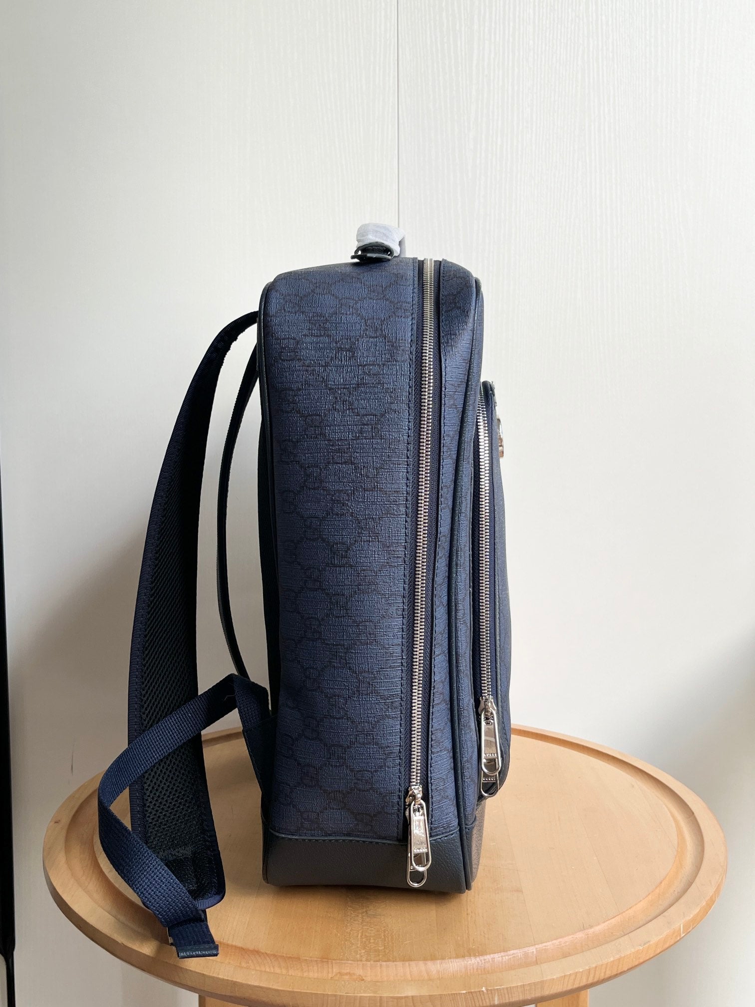 B1R15B128 Popular leather bag
