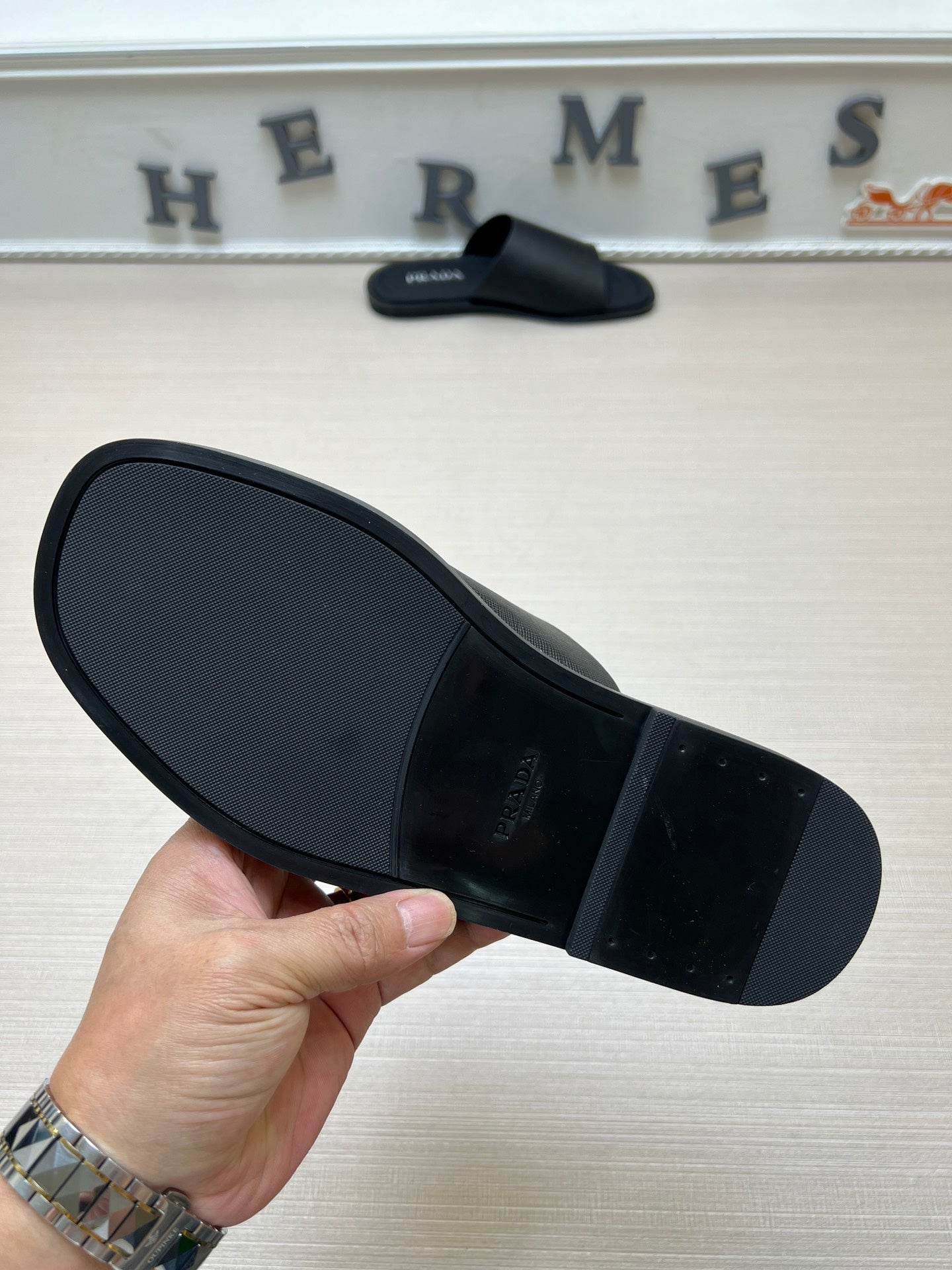 Z5ZPD72  Popular slippers