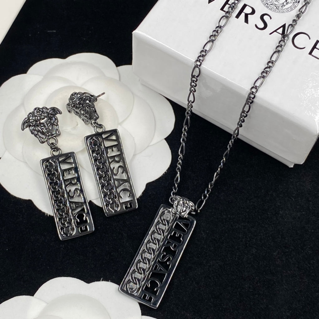 X1R75V100X Popular   Necklace. Earrings