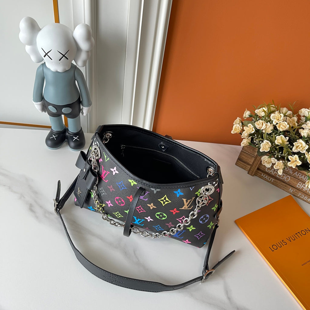 B1W35E96 Popular leather bag