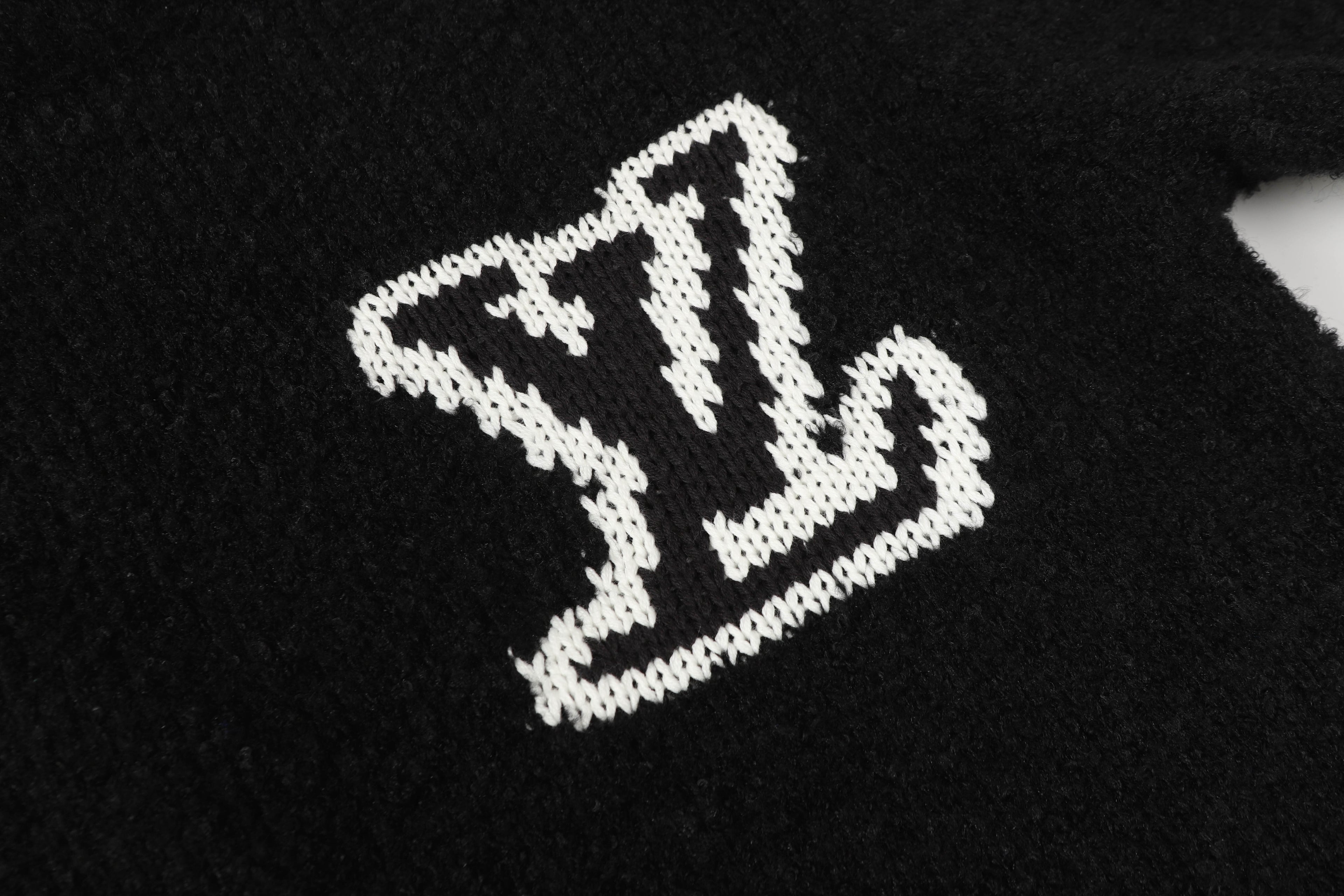 U1Z05E455 Popular Sweaters