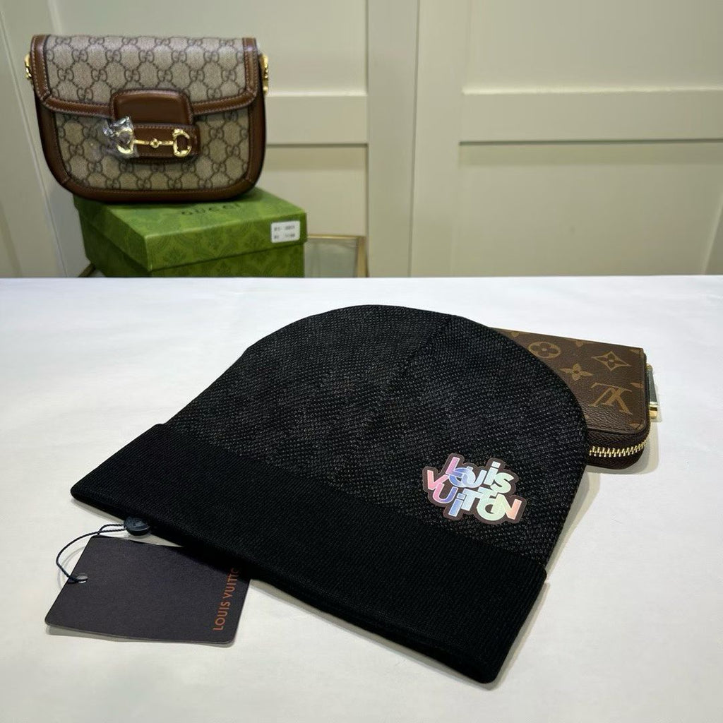 M1R86E50 Popular hats