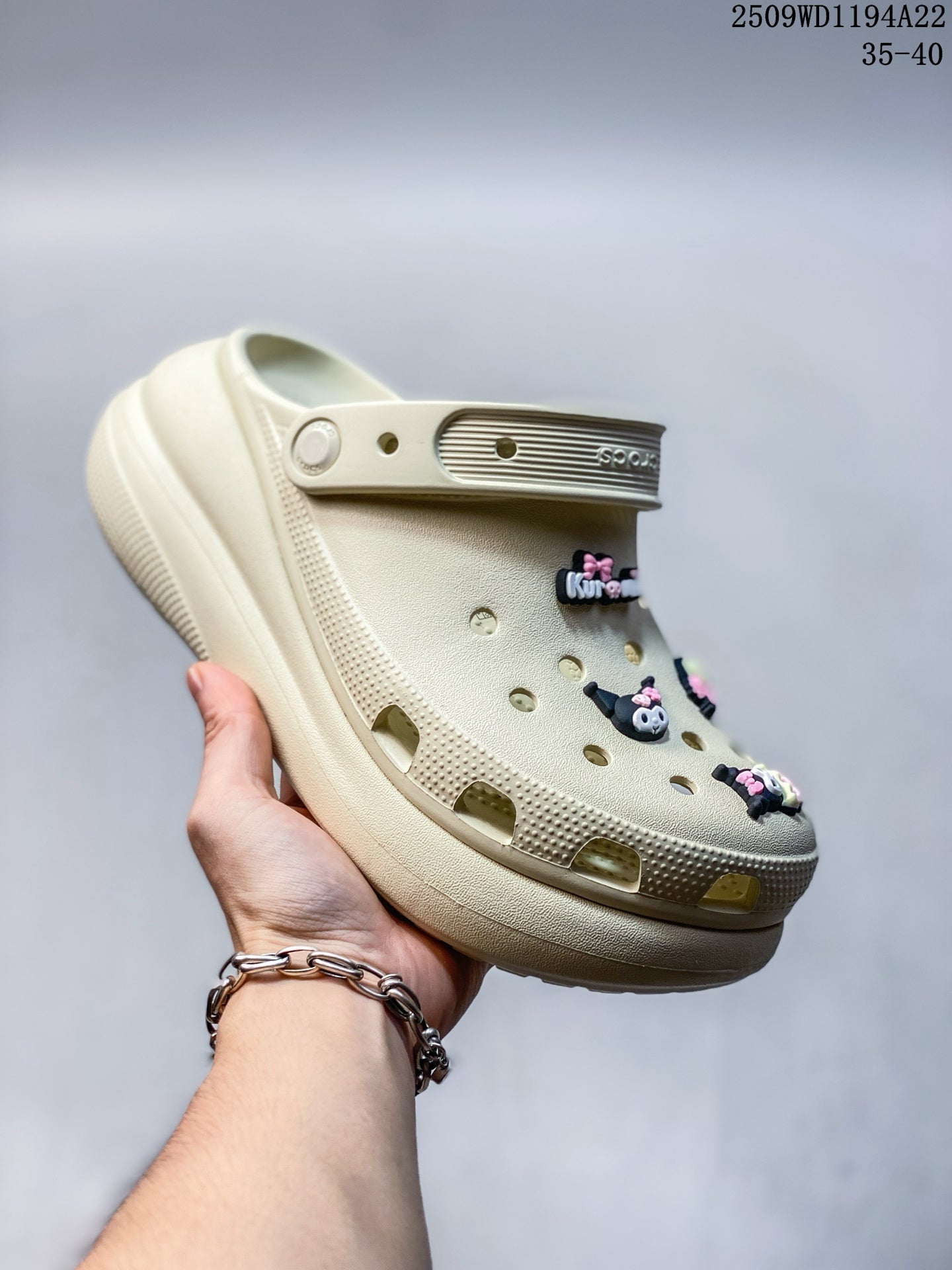 Z4Q95A80 Popular Shoes