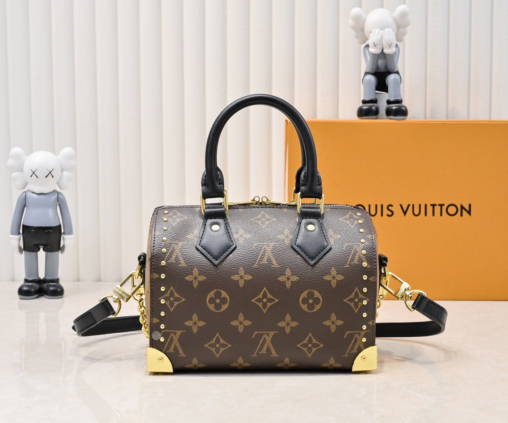 B1N36E5 Popular leather bag