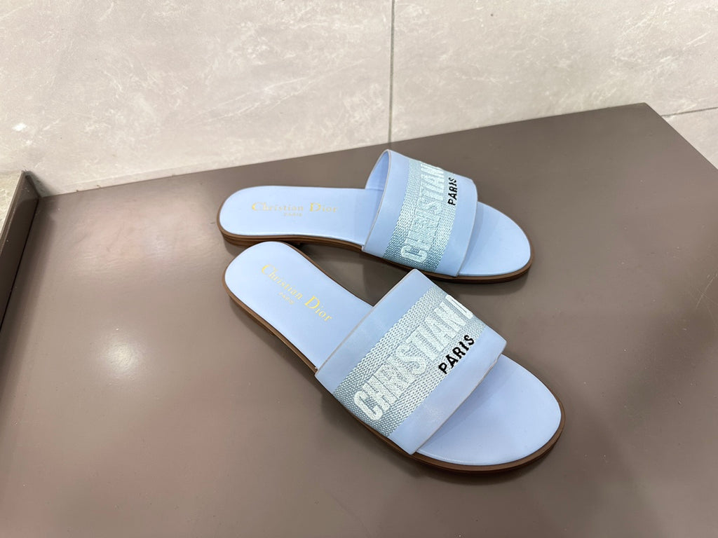 Z1ZD32 Popular slippers