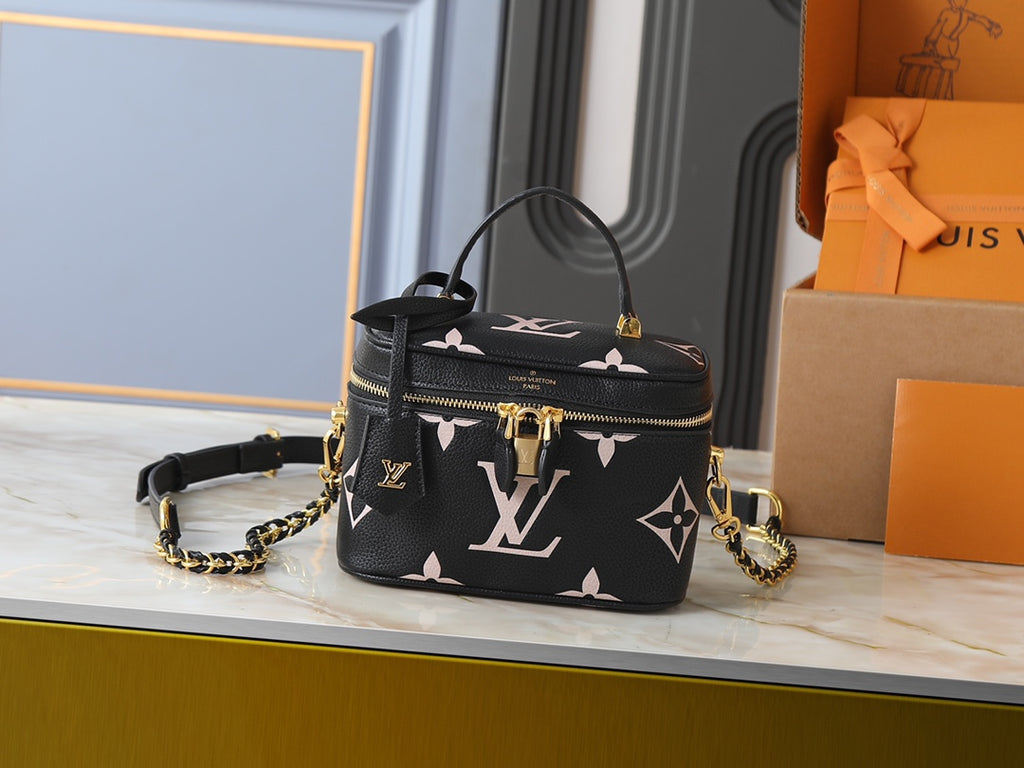 B1P76E2 Popular leather bag