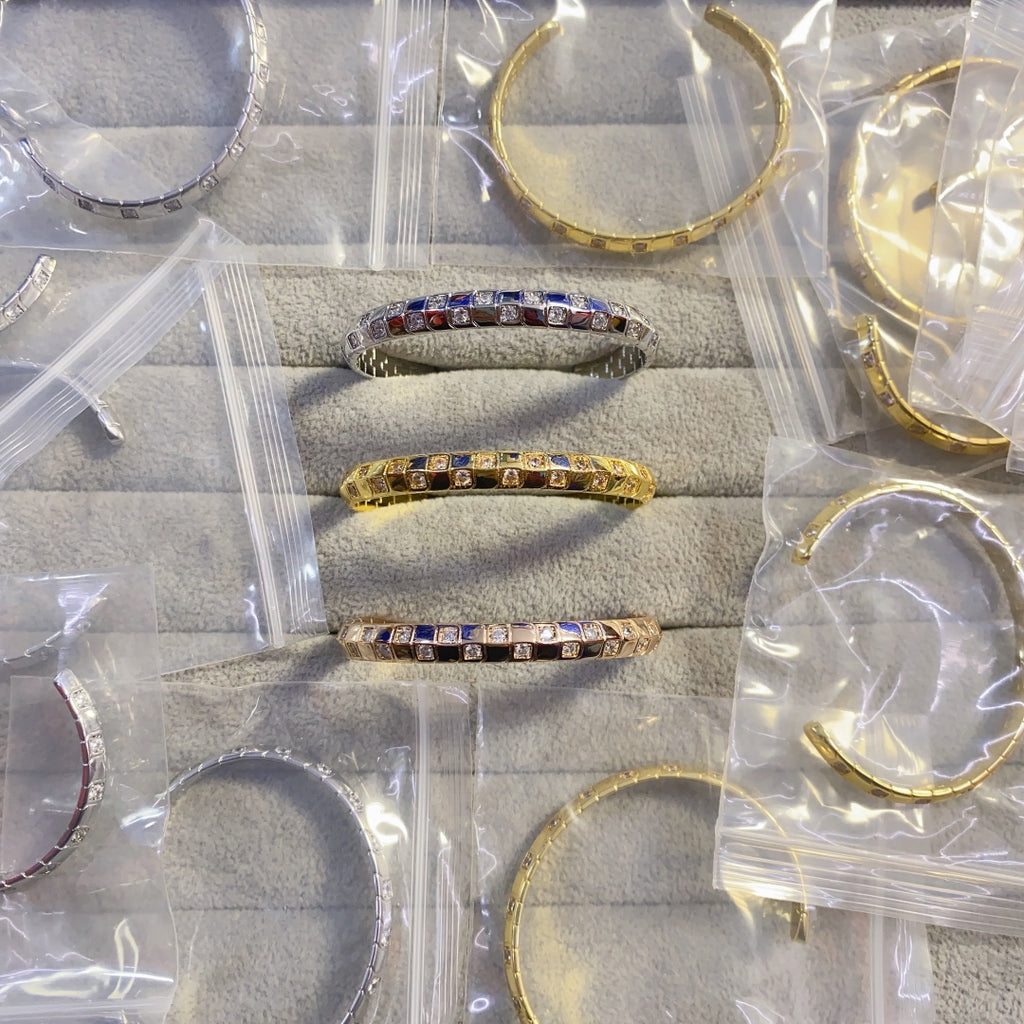 X1Q85E100K  Popular Bracelets
