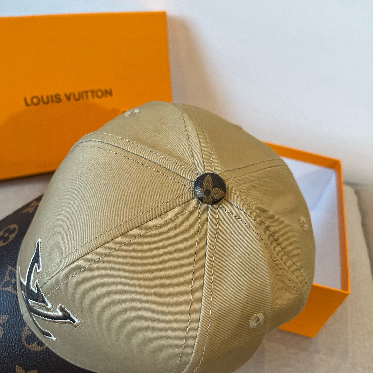 M1N65E16 Popular  hats