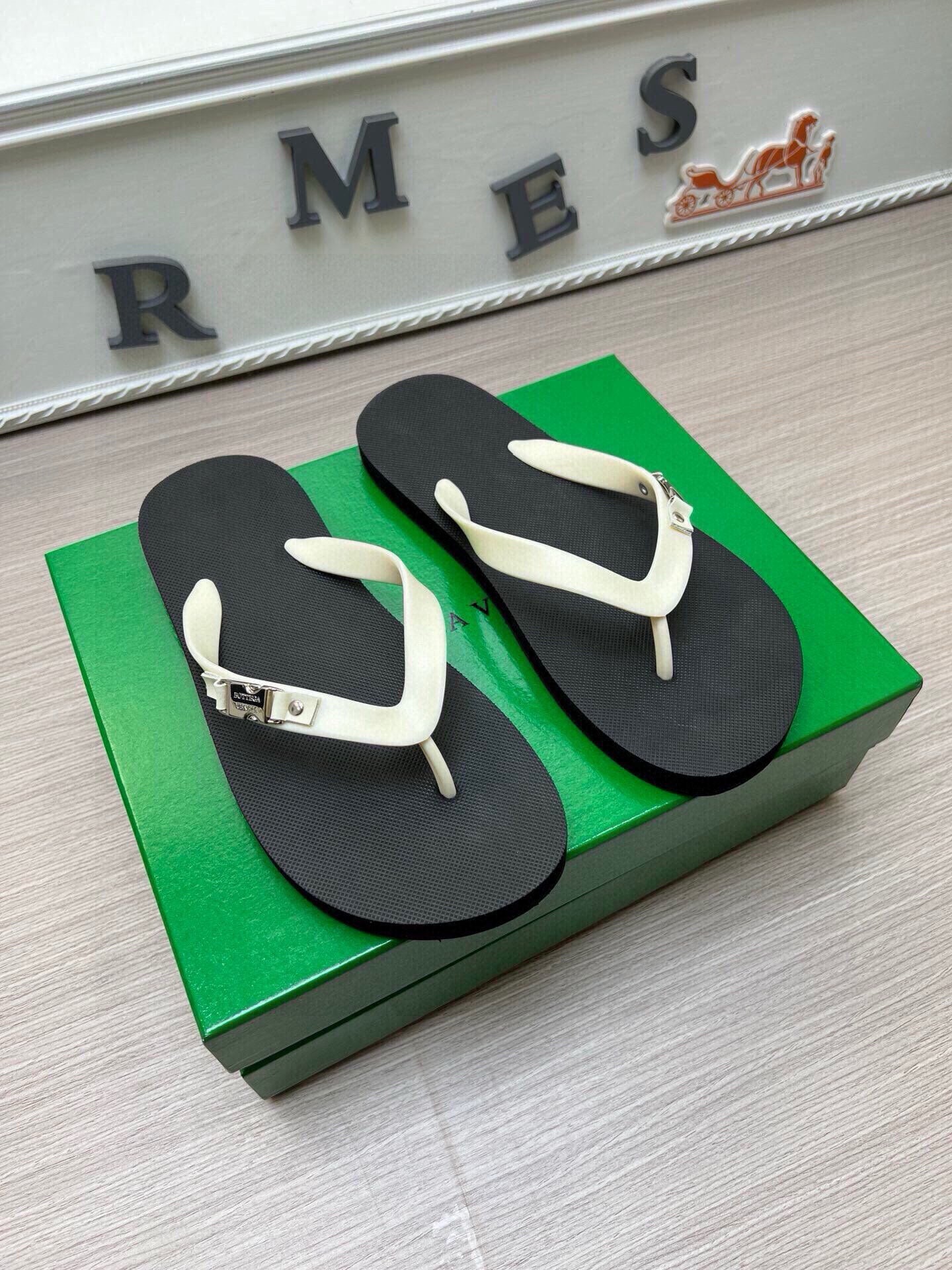 Z5Z35A291 Popular Slippers