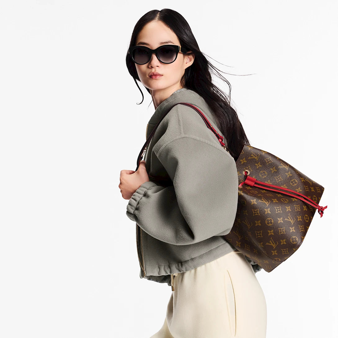 B1R76E25 Trendy classic high-quality coated canvas bags