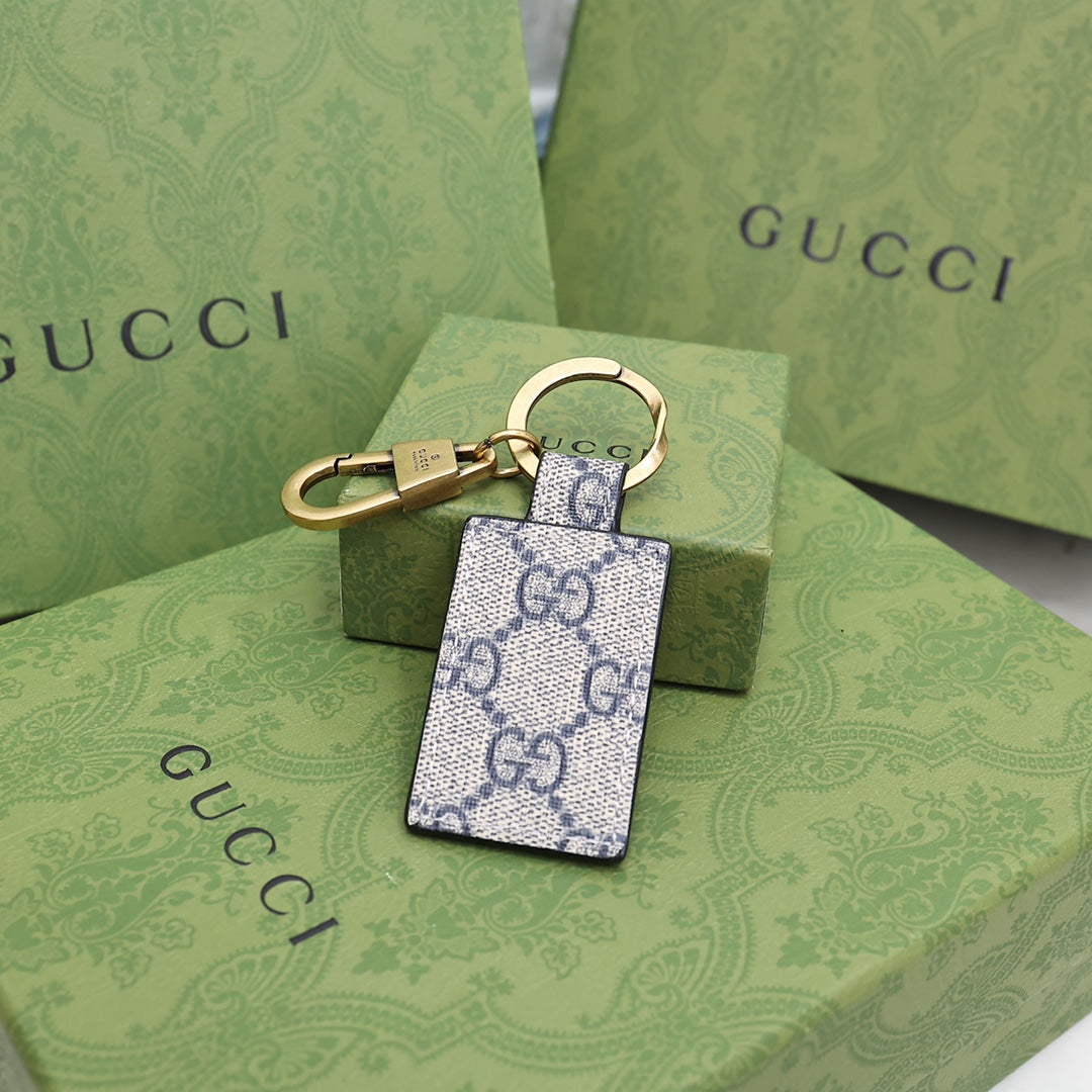 A1Z105B102 Popular bag 's charms accessories