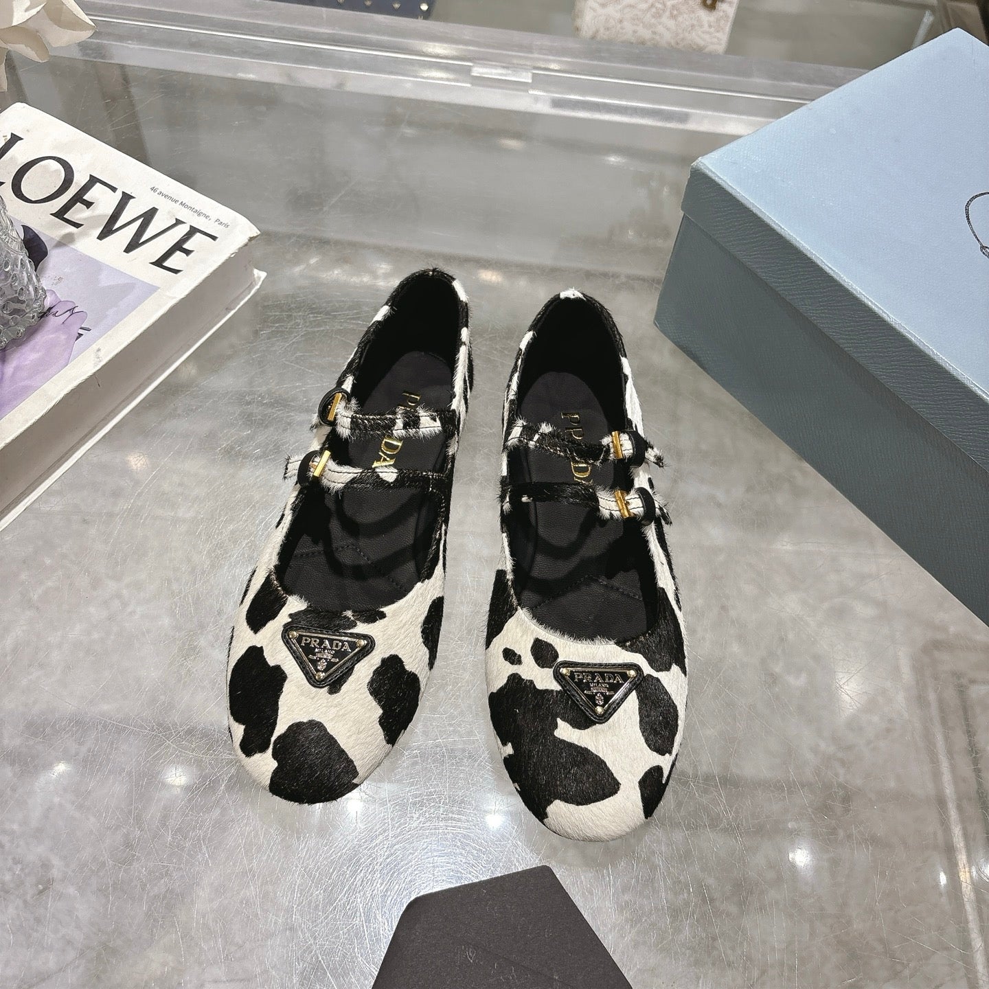 Z2Q95P114 Popular high-quality Shoes