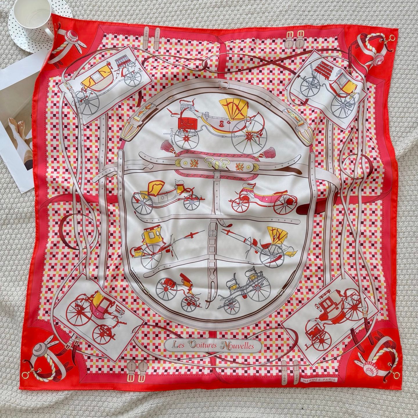 W1N36H8 Popular Silk Scarve